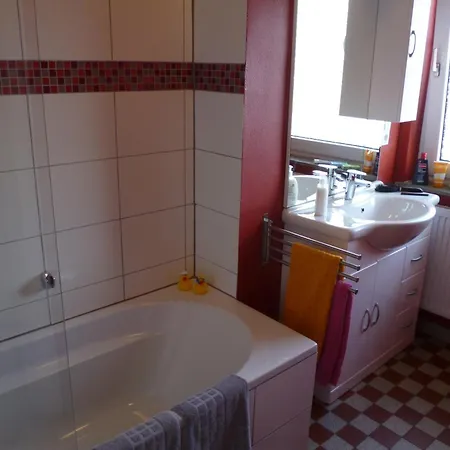 Apartment Koblenz City, Links *